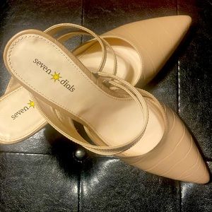Beige Summer Pumps